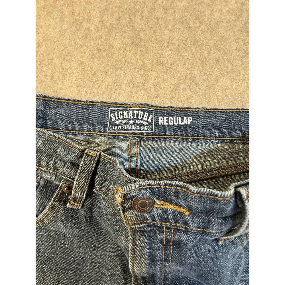 Signature by Levi Strauss & Co Mens Regular‎ Fit Blue Jeans W32 L32 Medium Wash